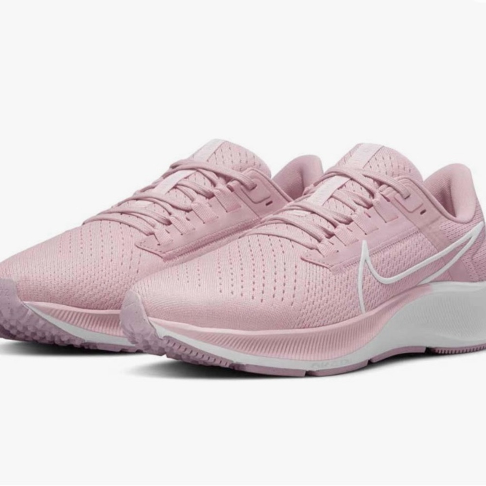 Nike Women’s Air Zoom Pegasus 38